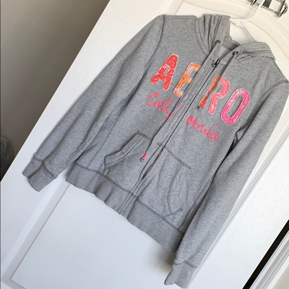 Aéropostale zip-up hoodie